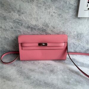 Hermès Kelly Wallet, Never Worn.